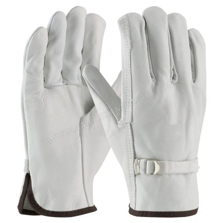 Minimalist White Leather Pilot & Driving