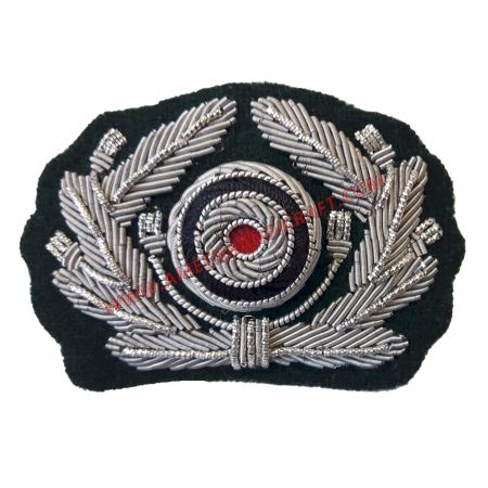 German Army Officers Cap Wreath Cap Insignia Badges